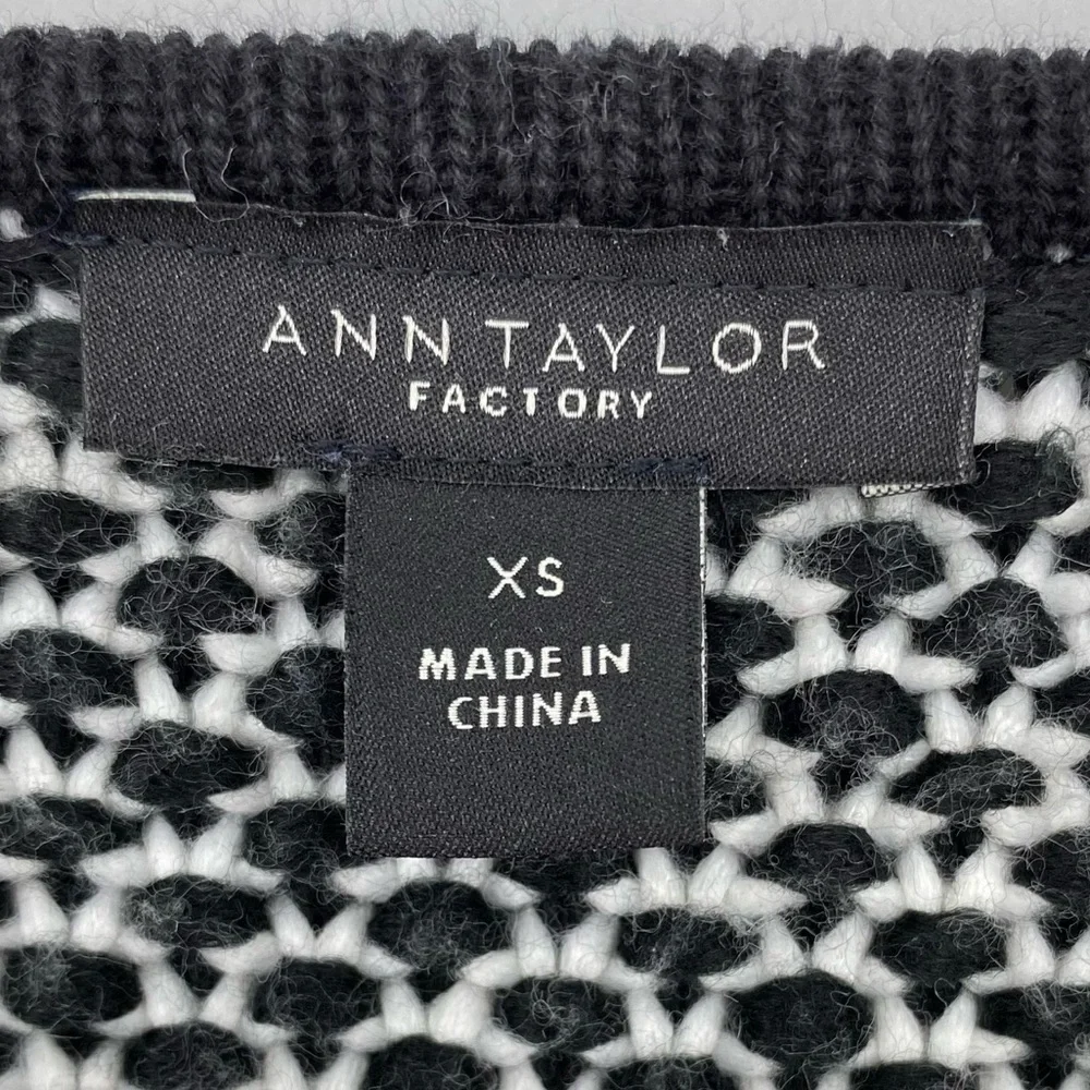 Ann Taylor Black and White Ombre Knit Sweater Coatigan, XS